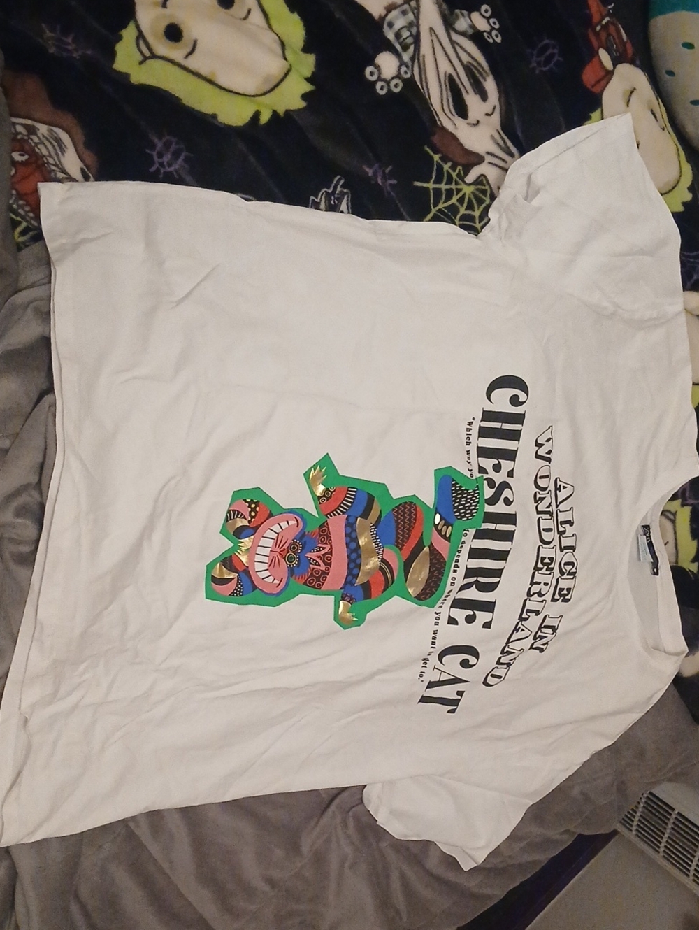 Zara White Short Sleeve Tee with Multicolor Cheshire Cat Alice In Wonderland